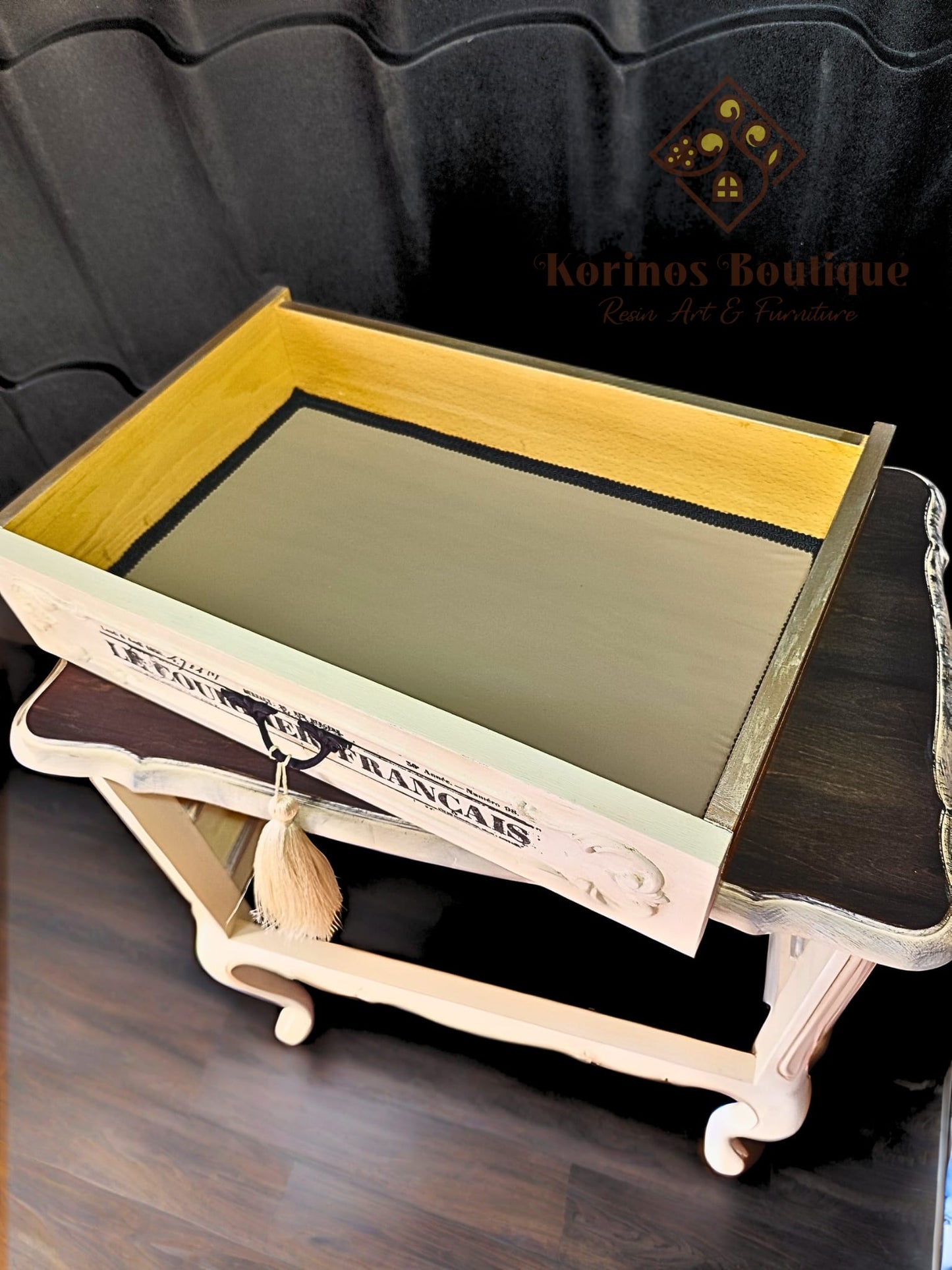 Noptieră „Paris Taupe”