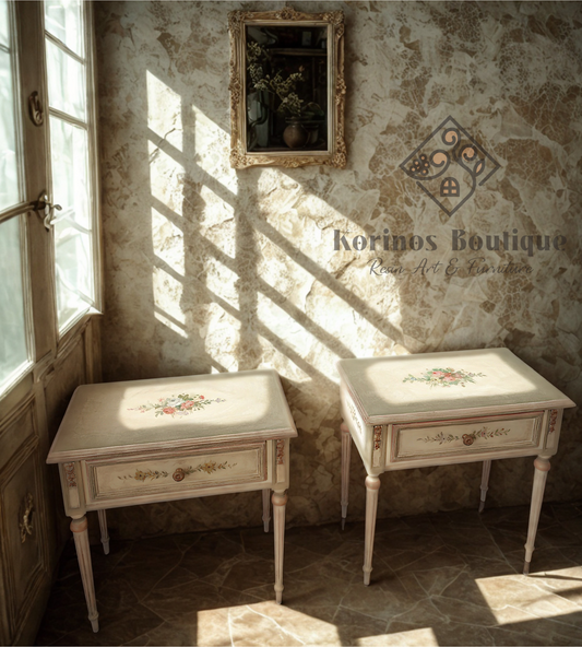 Set comodă și două noptiere recondiționate – Eleganță italiană cu accente artistice