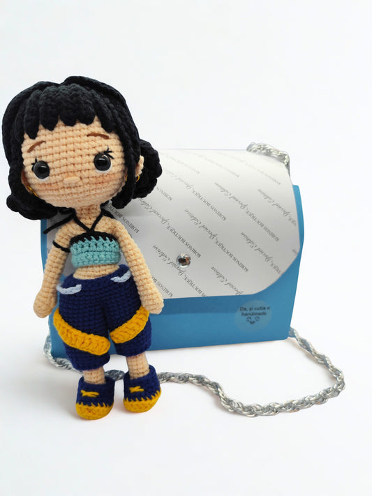 Zoey – papusa crosetata K-Pop Demon Hunters