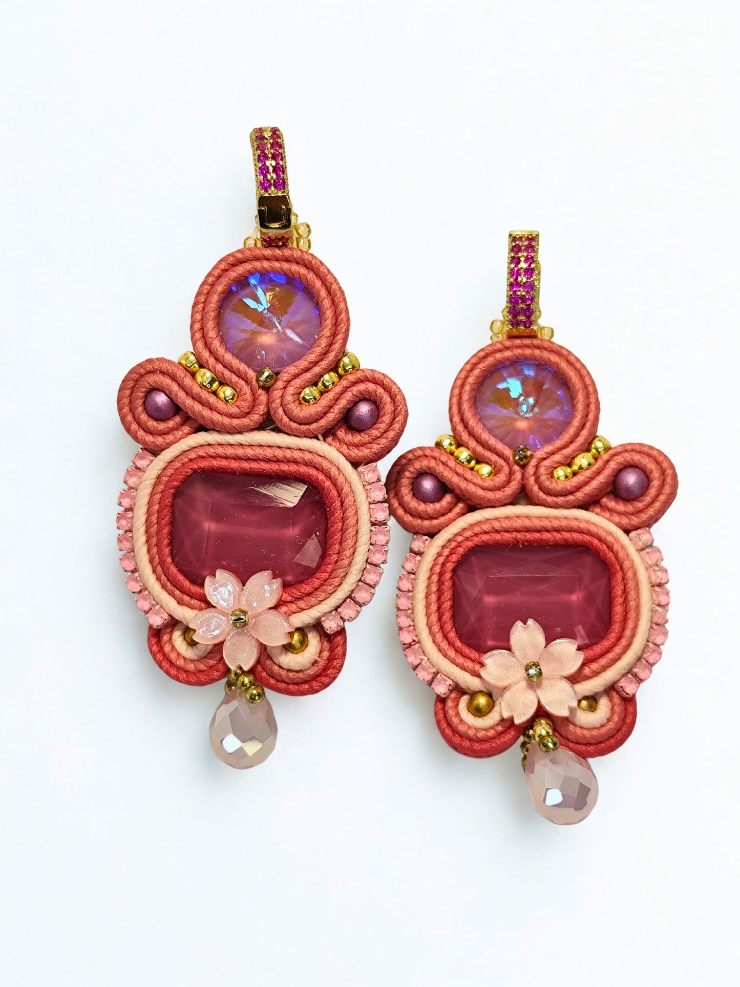 Cercei handmade în tehnica soutache „Rosé Chic”  – piesă unicat