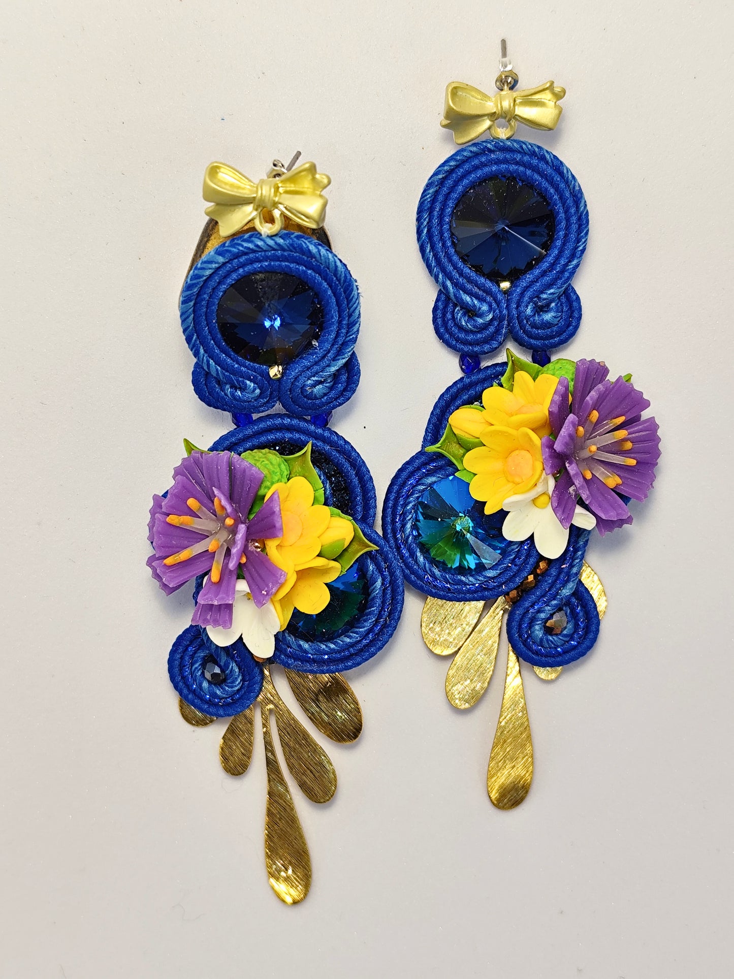 Cercei handmade în tehnica soutache „Garden in Blue” – piesă unicat