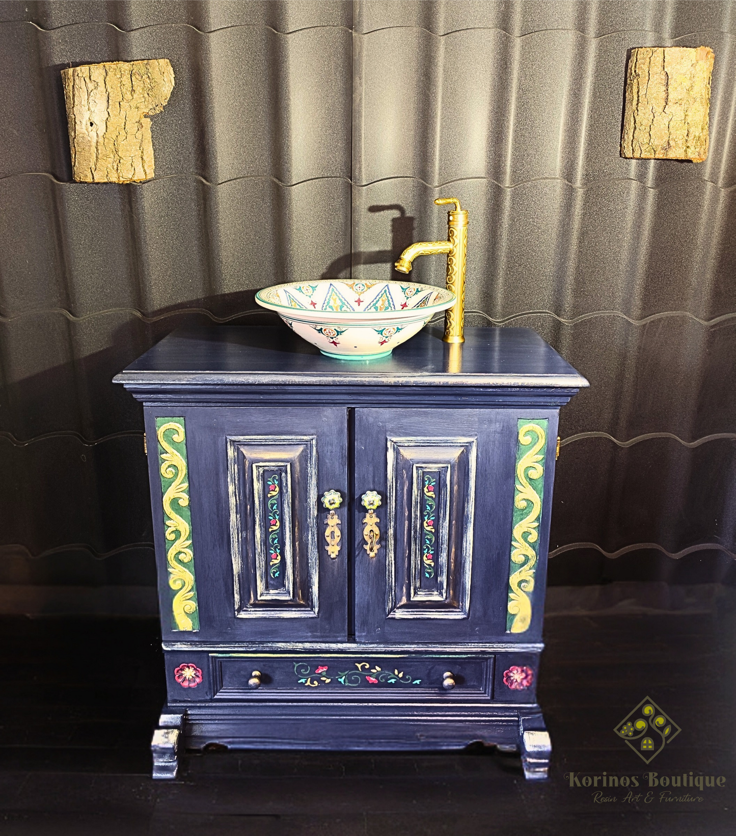 Set premium pentru baie – mască de lavoar unicat, recondiționată manual, cu lavoar pictat și baterie în stil oriental