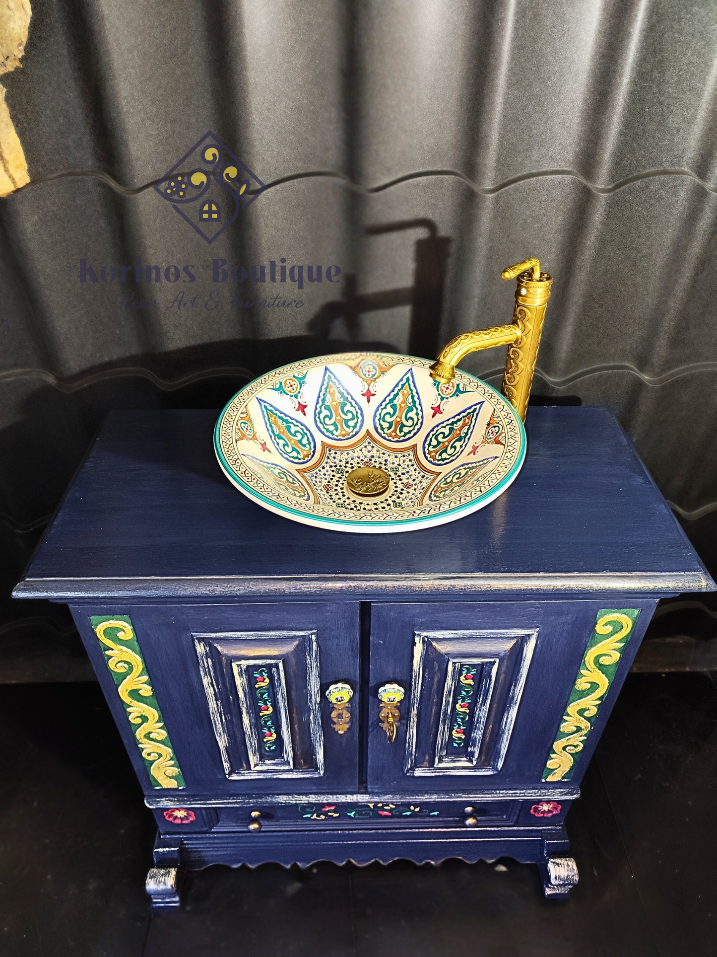 Set premium pentru baie – mască de lavoar unicat, recondiționată manual, cu lavoar pictat și baterie în stil oriental