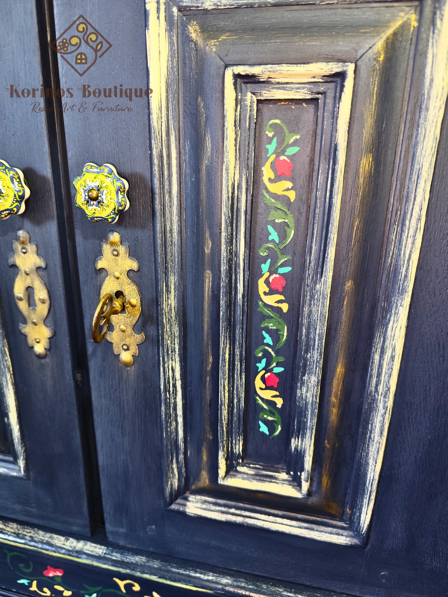 Set premium pentru baie – mască de lavoar unicat, recondiționată manual, cu lavoar pictat și baterie în stil oriental