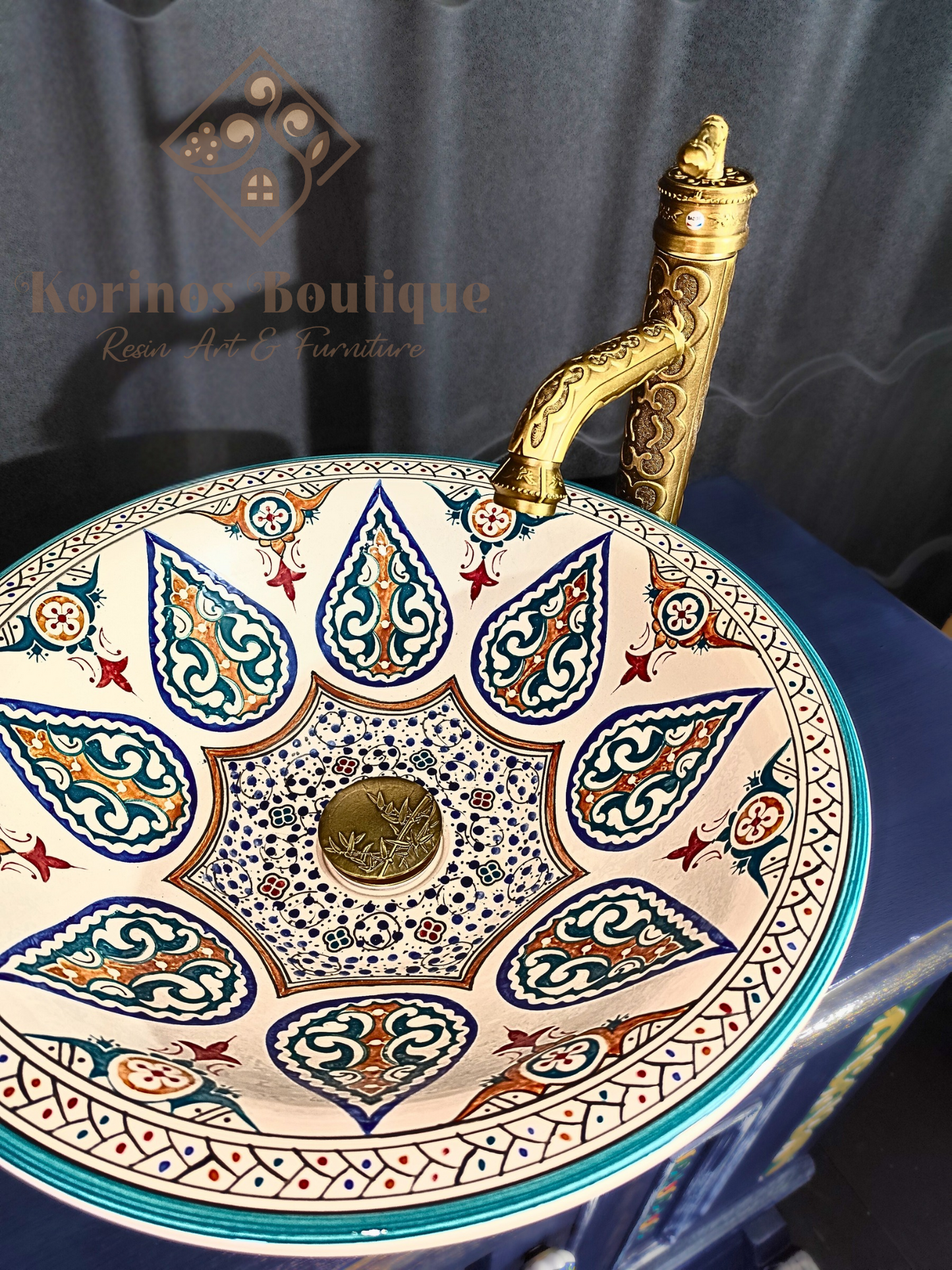 Set premium pentru baie – mască de lavoar unicat, recondiționată manual, cu lavoar pictat și baterie în stil oriental