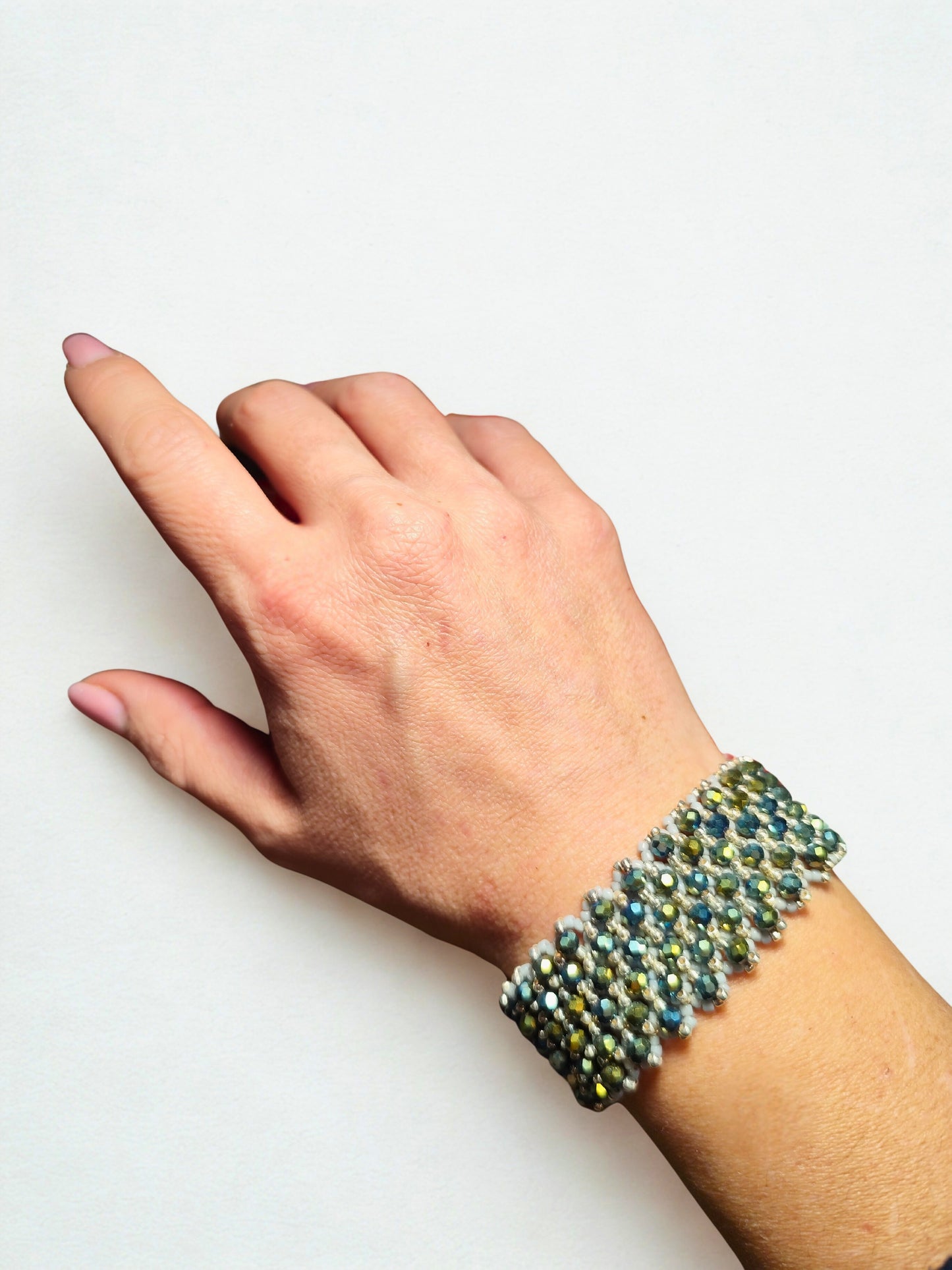 Brățară handmade din mărgele Toho și inox „Green Twilight”