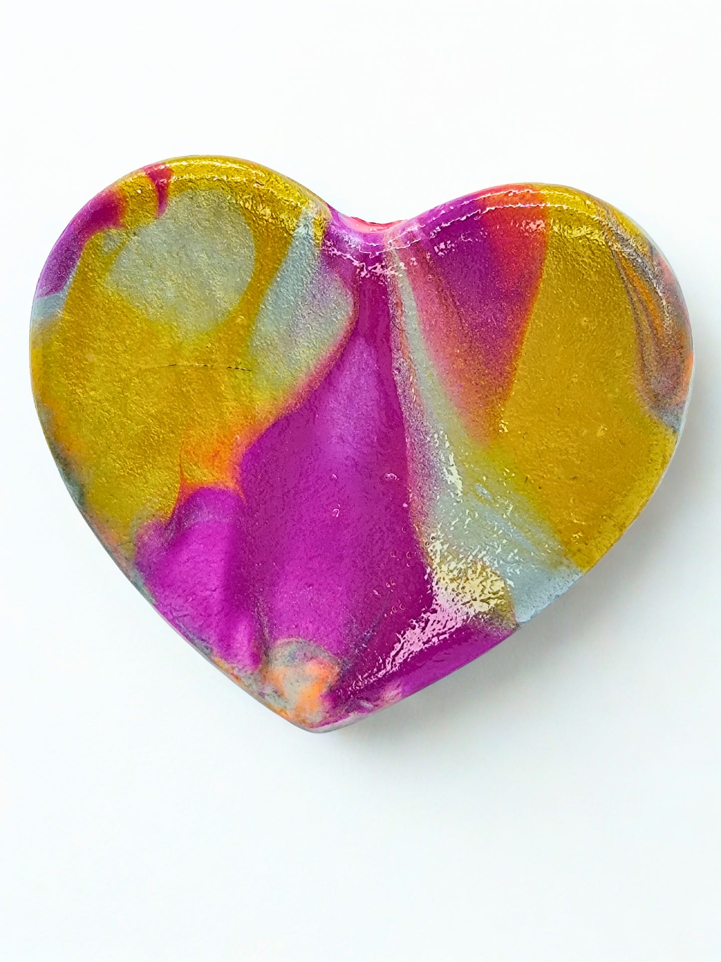 Broșă handmade din lut „Color Flow Heart”
