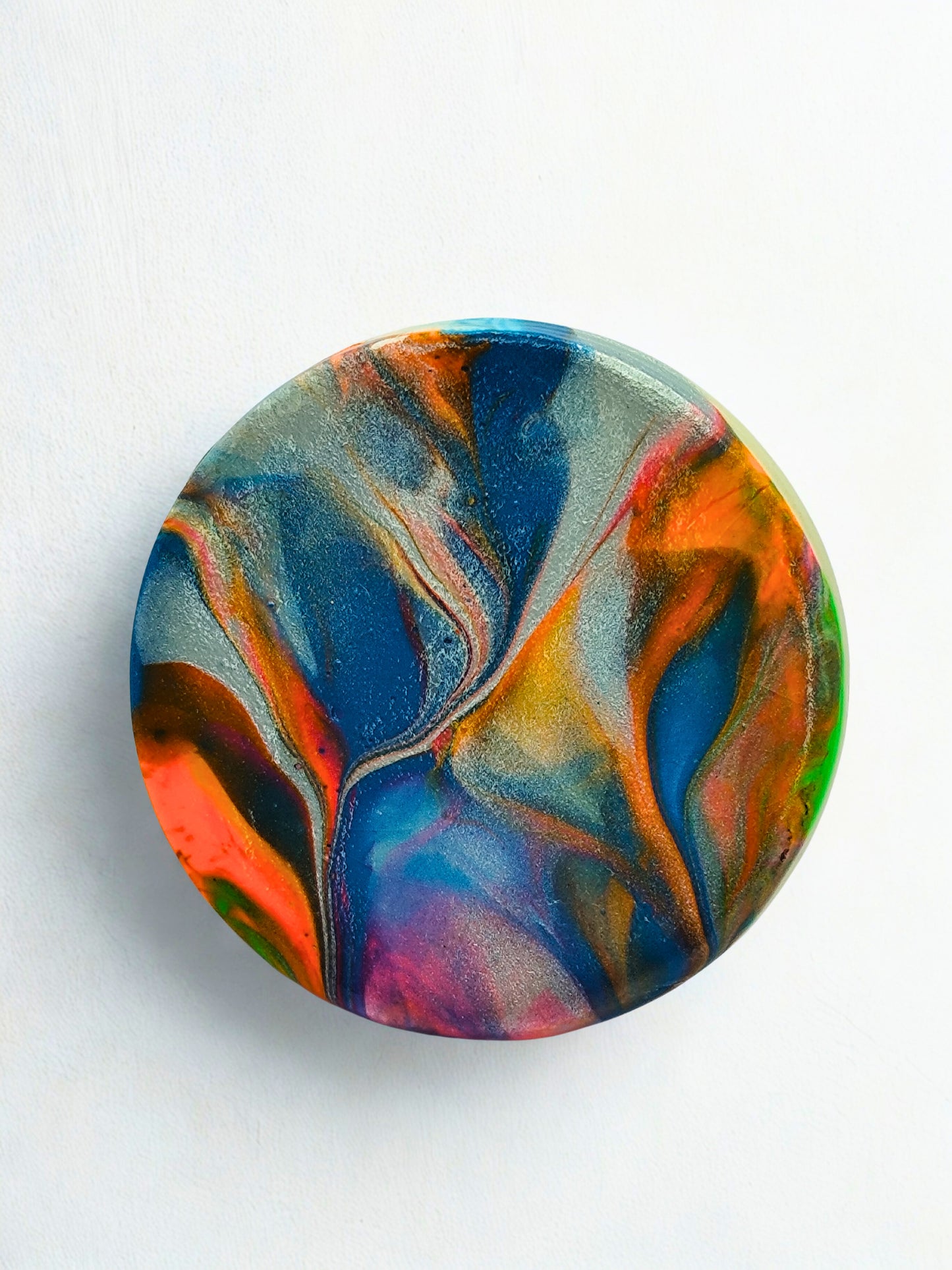 Broșă handmade din lut „Color Flow Circle”