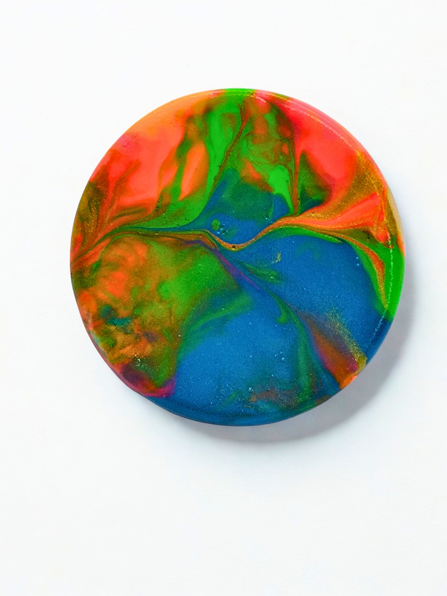 Broșă handmade din lut „Color Flow Circle”