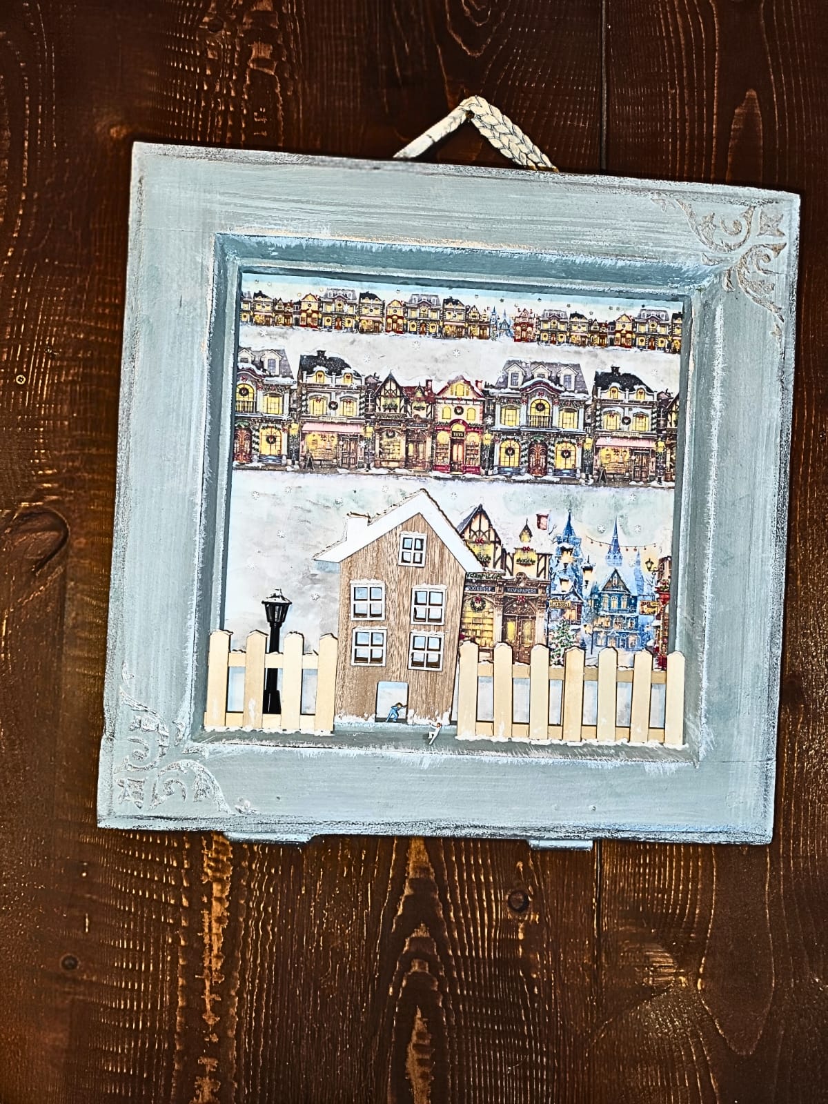 Fereastră spre Orașul Zăpezii