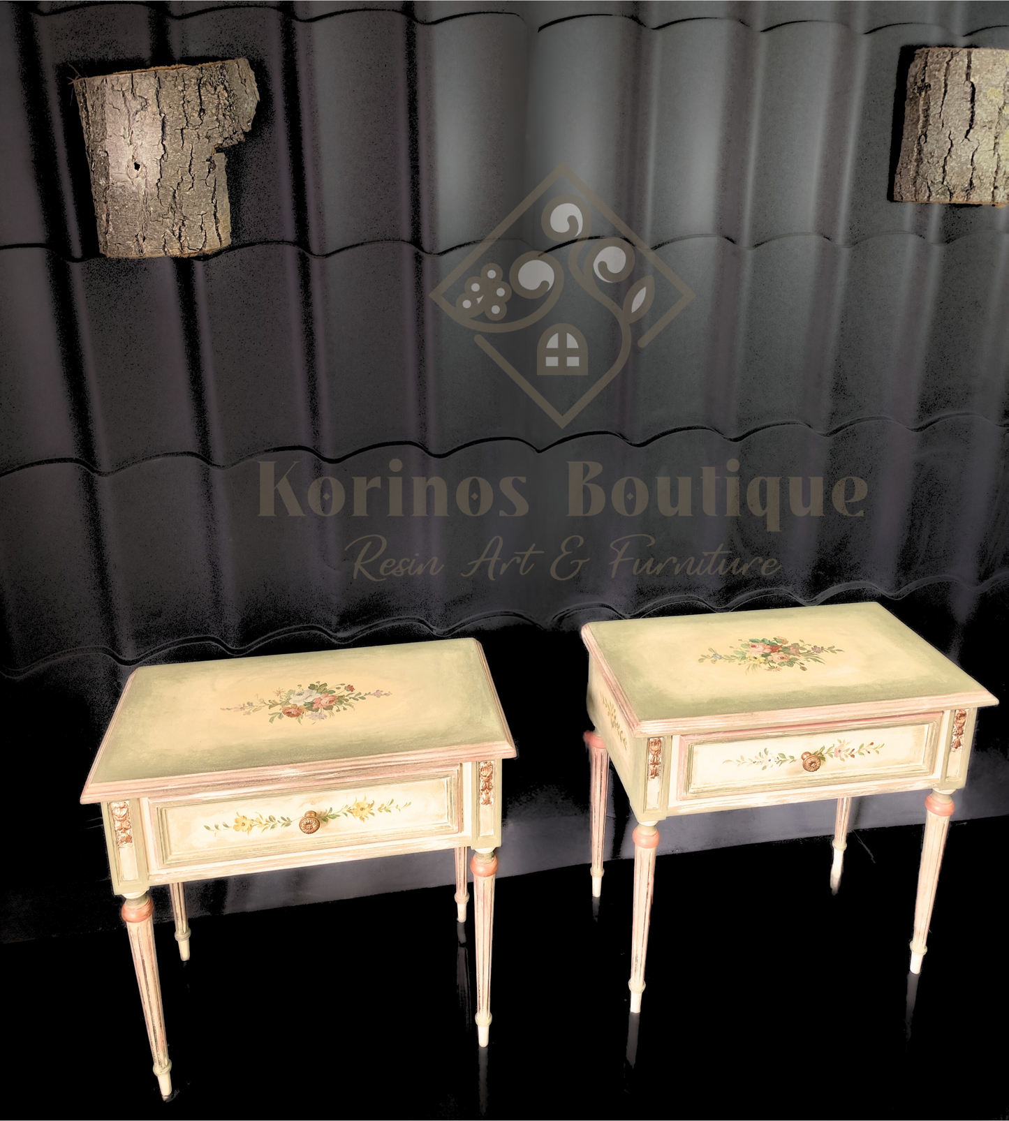 Set comodă și două noptiere recondiționate – Eleganță italiană cu accente artistice